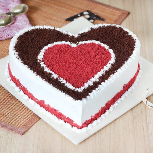 Red velvet heart cake with chocolate