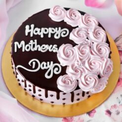 Heartfelt Mother's Day Chocolate Cake - A delicious token of love and appreciation. Order now to make Mom's day extra special!