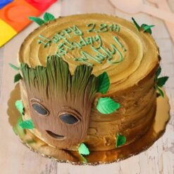 Marvel Groot fondant cake, perfect for Guardians of the Galaxy fans and special celebrations.