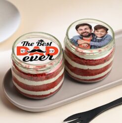 Daddy's Red Velvet Jar Cakes - Rich red velvet cake in a convenient jar, perfect for gifting or enjoying on-the-go.