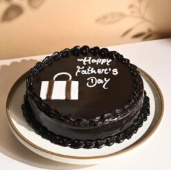 Decadent chocolate cake for celebrating Dad's special day, perfect for chocolate lovers and family gatherings.